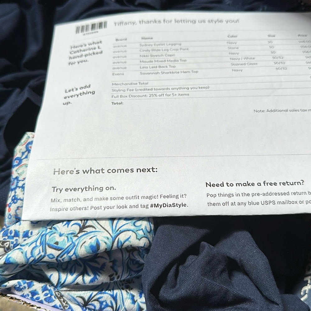 Dia Plus Size Clothing Mystery Box size 30/32 navy + blue box - 3 pants + 3 tops